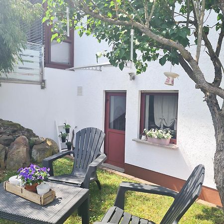 Ferienwohnung Rote Tuer - Landleben Pur! Kirchhain Dış mekan fotoğraf