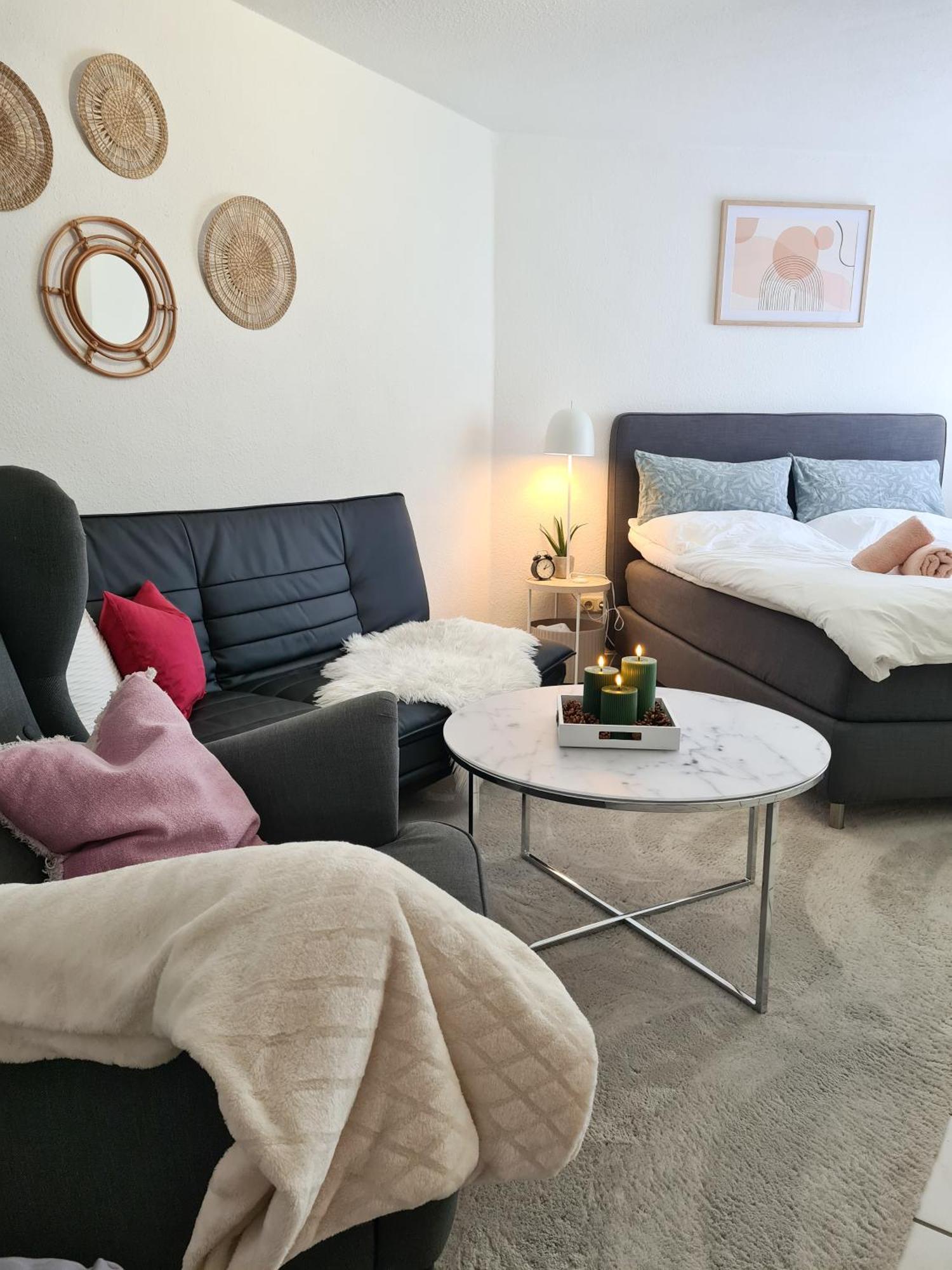 Ferienwohnung Rote Tuer - Landleben Pur! Kirchhain Dış mekan fotoğraf